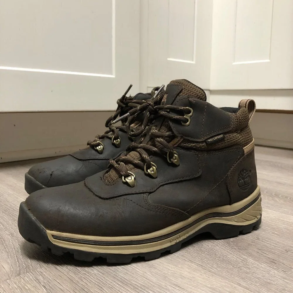 Timberland Boys Size 4.5 Boots Waterproof Hiking Lace Up Outdoor Shoes